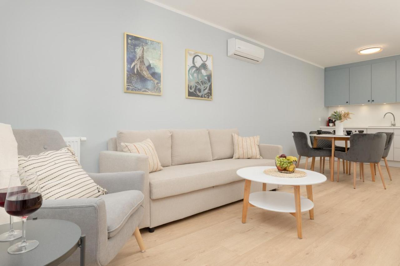 Wellness Resort Apartments Dziwnow Riverfront By Noclegi Renters Kültér fotó