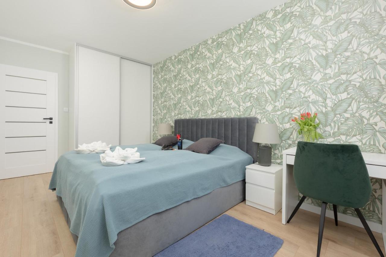 Wellness Resort Apartments Dziwnow Riverfront By Noclegi Renters Kültér fotó