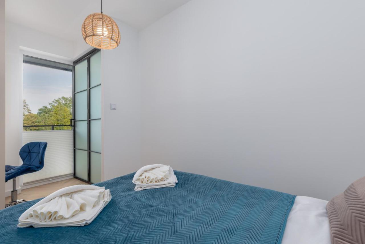 Wellness Resort Apartments Dziwnow Riverfront By Noclegi Renters Kültér fotó
